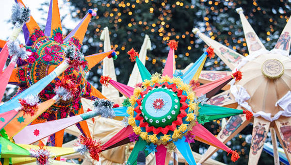 12 rizdvyanikh istorij lviv karpati glav01